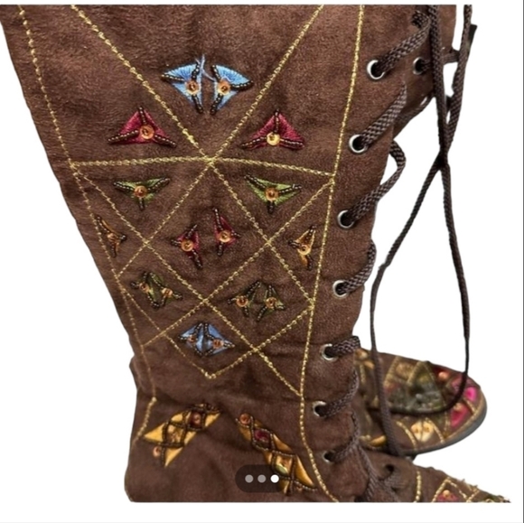 Vera Cuoio Embroidered and Beaded Lace-up Suede Boots Size 7, Brown and… - Picture 3 of 3